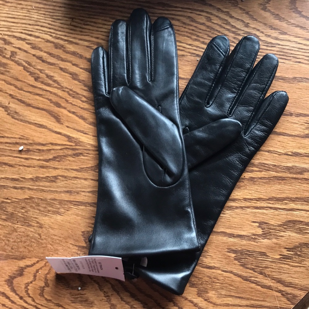 Leather & cashmere gloves
